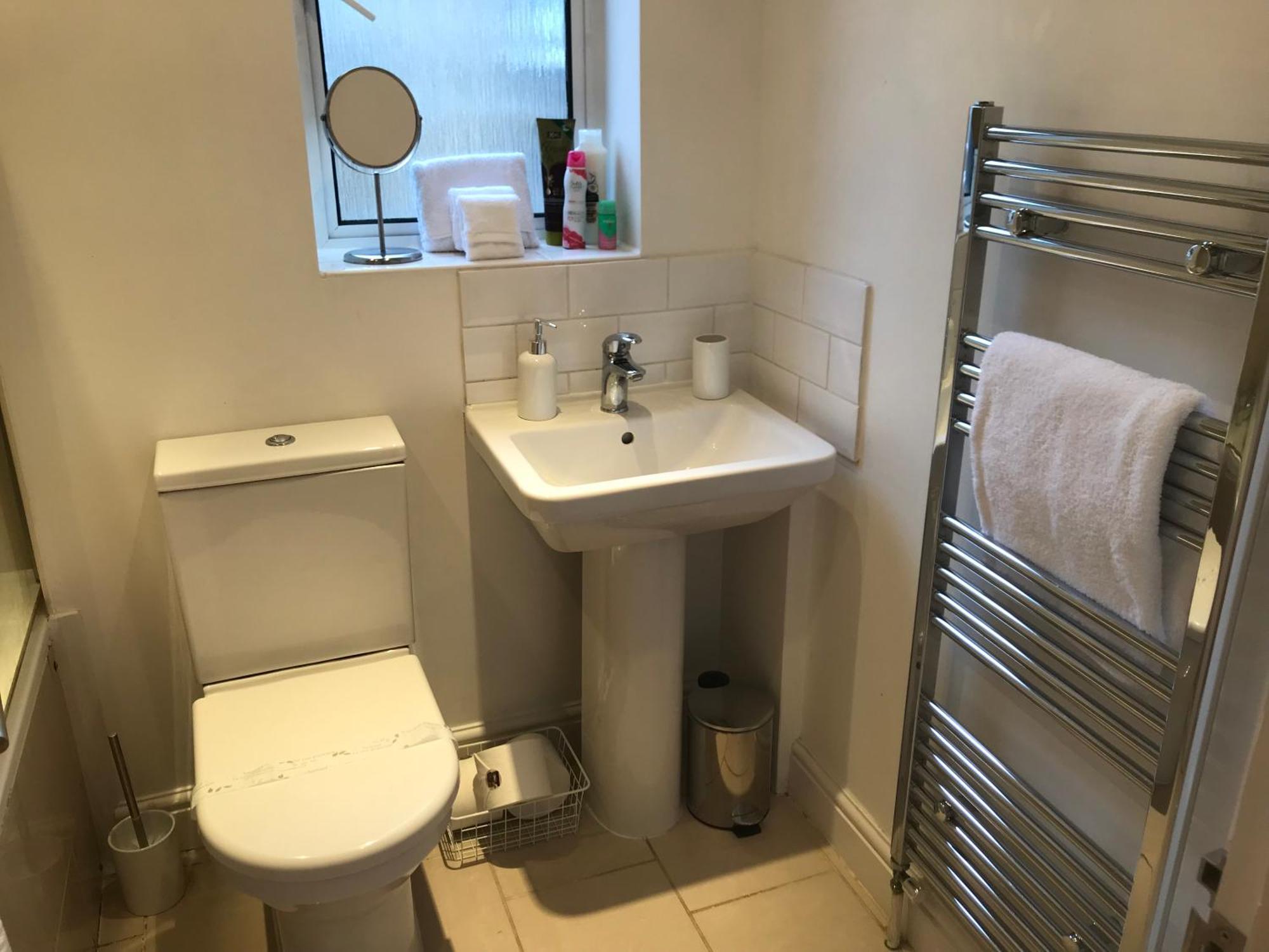 Charming Flat Centrally Located 런던 외부 사진