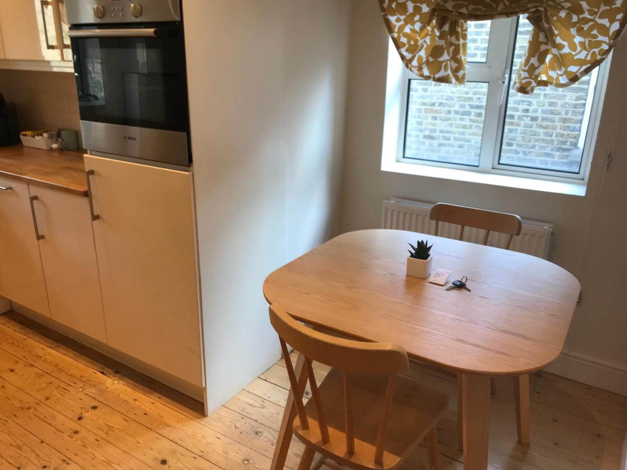 Charming Flat Centrally Located 런던 외부 사진